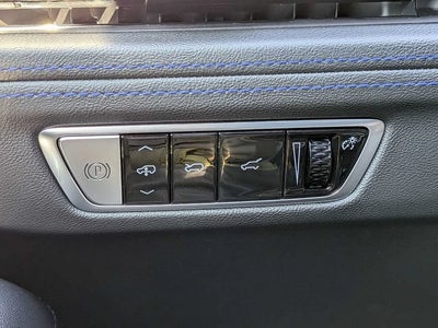 2026 Cadillac ESCALADE IQL Sport