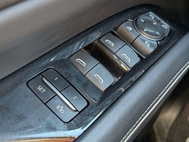 2023 Cadillac Escalade AWD V-Series