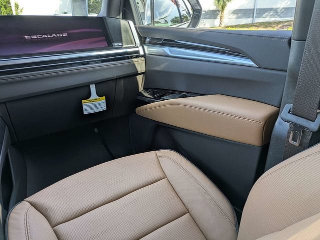 2026 Cadillac Escalade Luxury