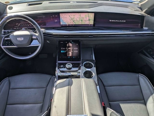 2025 Cadillac Escalade Sport