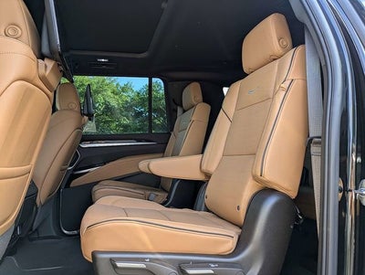 2026 Cadillac Escalade ESV Luxury