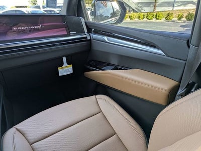 2026 Cadillac Escalade ESV Luxury