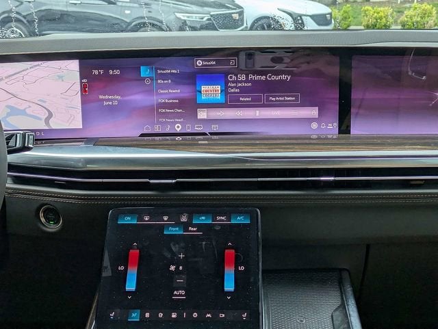 2026 Cadillac Escalade ESV Luxury