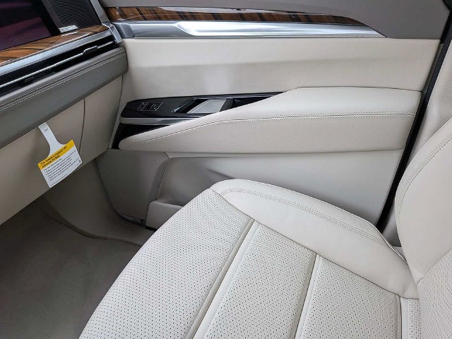 2027 Cadillac Escalade ESV Platinum Luxury