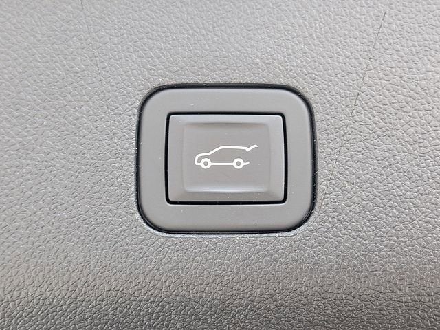 2025 Cadillac Escalade ESV Premium Luxury Platinum