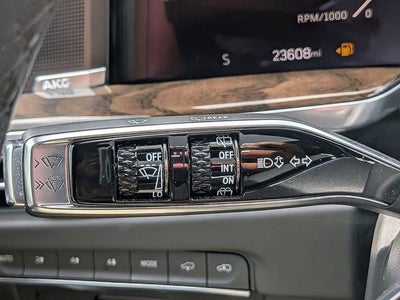 2025 Cadillac Escalade ESV Premium Luxury Platinum