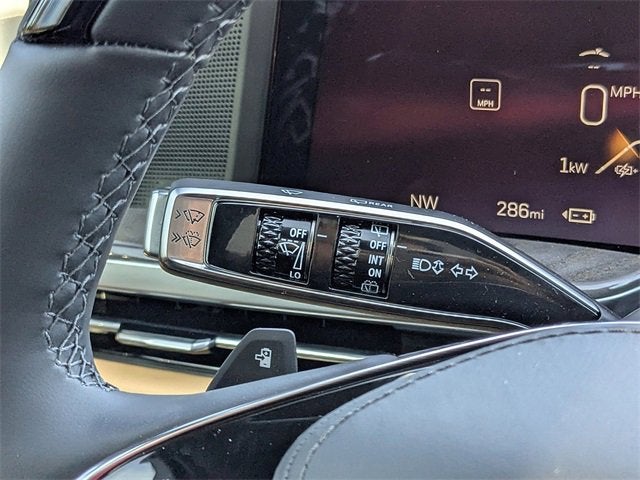 2025 Cadillac ESCALADE IQ Luxury 2