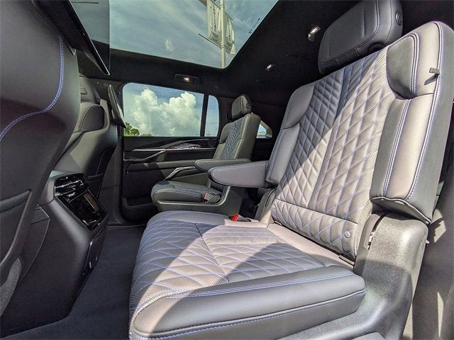 2025 Cadillac ESCALADE IQ Sport 1