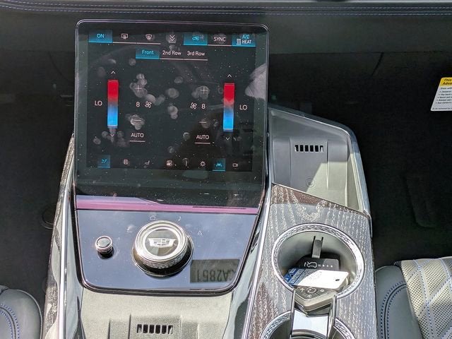 2025 Cadillac ESCALADE IQ Sport 1