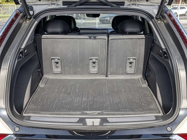 2027 Cadillac OPTIQ Luxury