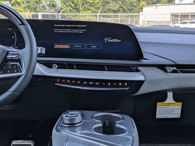 2027 Cadillac OPTIQ Luxury