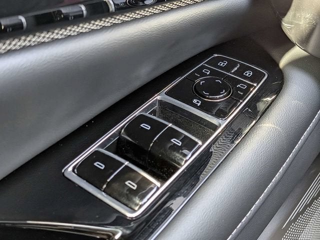 2027 Cadillac OPTIQ Luxury