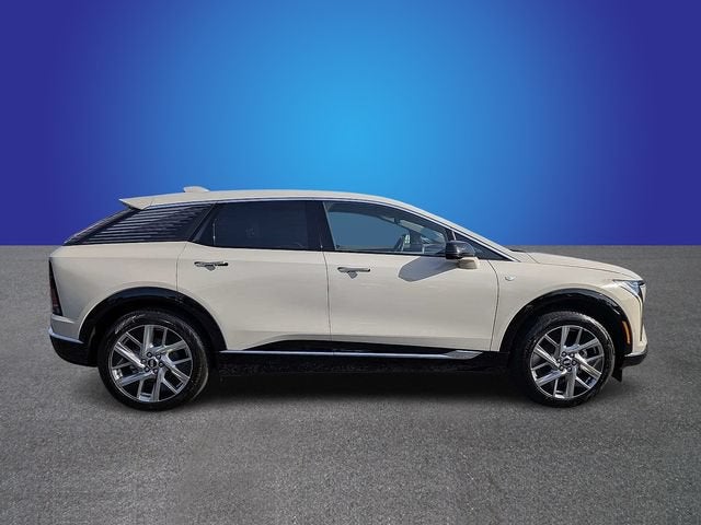 2027 Cadillac OPTIQ Luxury