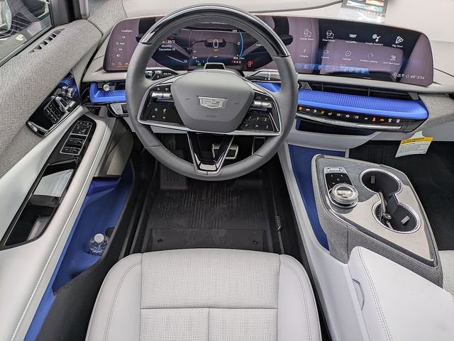 2026 Cadillac OPTIQ Premium Luxury