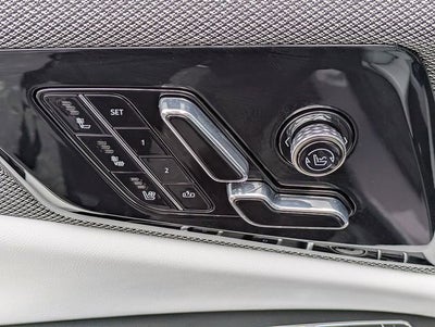 2026 Cadillac OPTIQ Premium Luxury