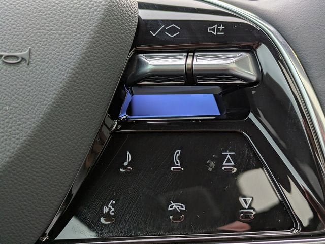 2026 Cadillac OPTIQ Premium Luxury