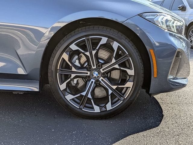 2025 BMW 3 Series 330i