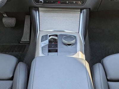 2025 BMW 3 Series 330i