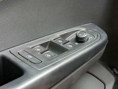 2023 Volkswagen Taos SEL