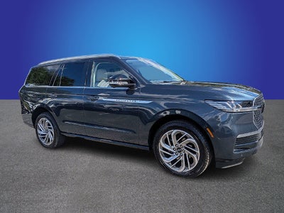 2025 Lincoln Navigator Reserve