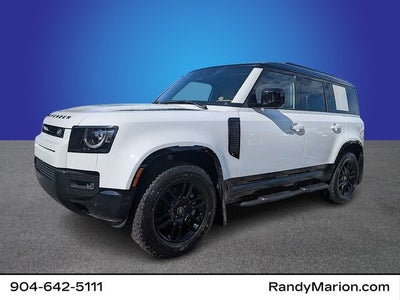 2025 Land Rover Defender X-Dynamic SE