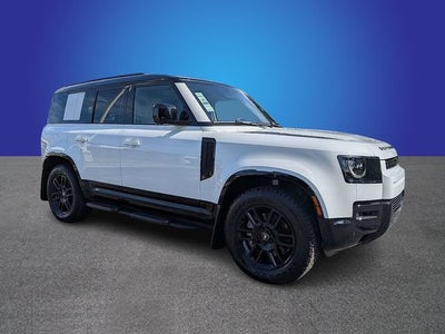 2025 Land Rover Defender X-Dynamic SE