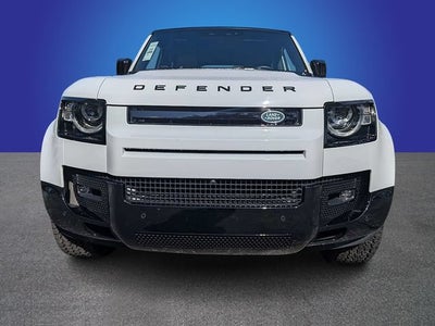 2025 Land Rover Defender X-Dynamic SE