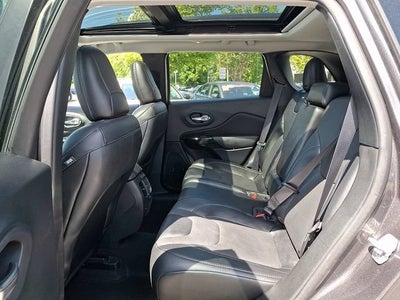 2023 Jeep Cherokee Altitude Lux