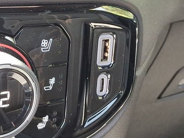 2024 Chevrolet Silverado 3500 HD High Country DRW