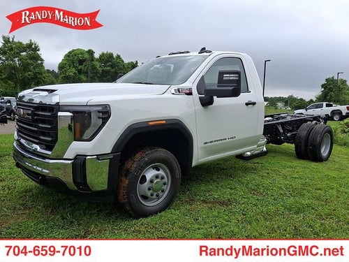 2026 GMC Sierra 3500 HD Chassis Cab Pro