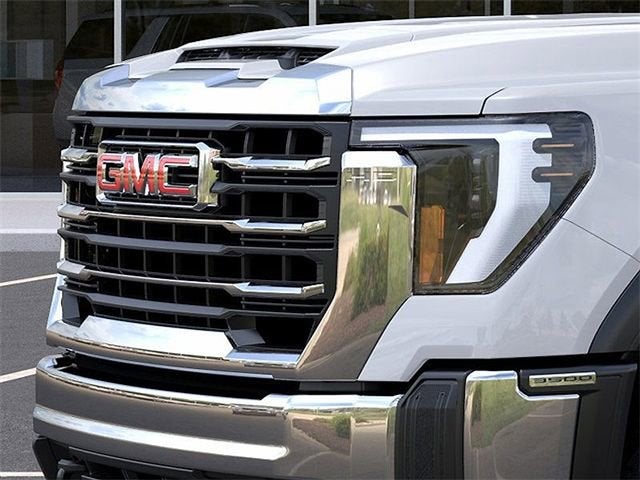 2026 GMC Sierra 3500 HD Chassis Cab Pro