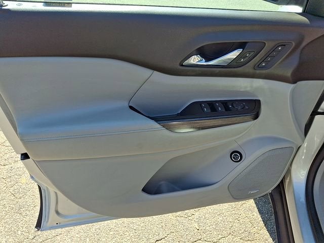 2017 GMC Acadia SLT