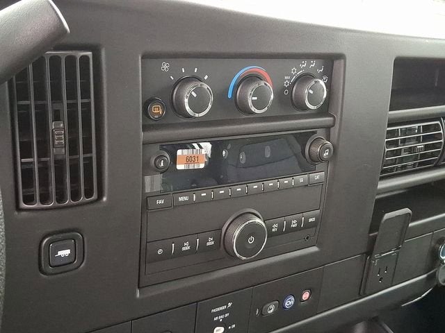 2024 GMC Savana Cargo 2500 Work Van