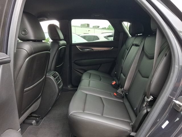2022 Cadillac XT5 Luxury