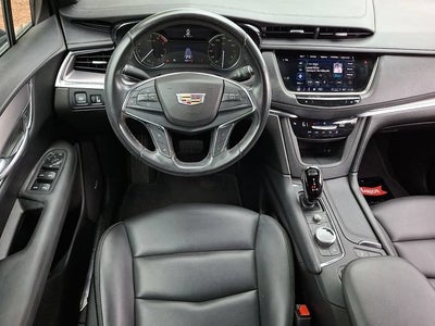 2022 Cadillac XT5 Luxury