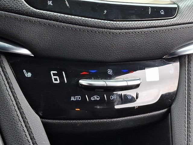 2022 Cadillac XT5 Luxury