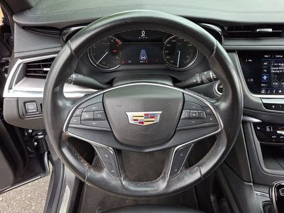 2022 Cadillac XT5 Luxury