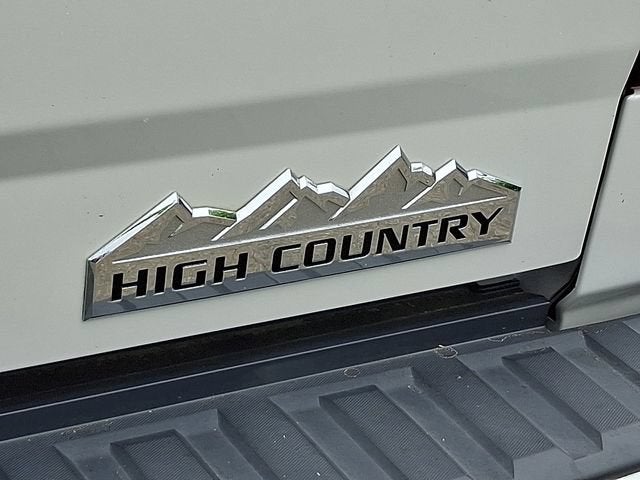 2017 Chevrolet Silverado 1500 High Country