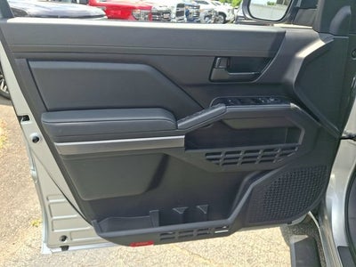 2025 Toyota Tacoma 2WD SR5