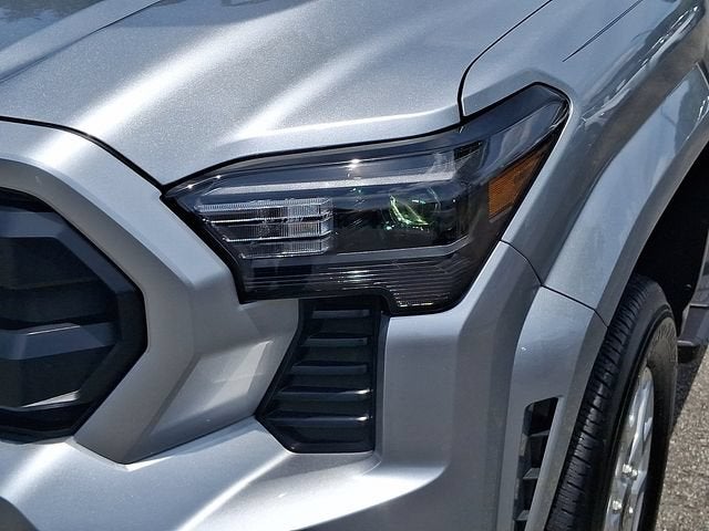 2025 Toyota Tacoma 2WD SR5