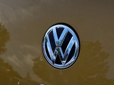 2016 Volkswagen Beetle 1.8T Dune