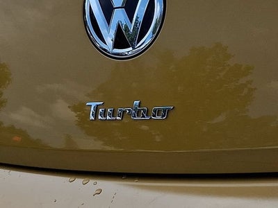 2016 Volkswagen Beetle 1.8T Dune