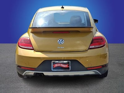 2016 Volkswagen Beetle 1.8T Dune