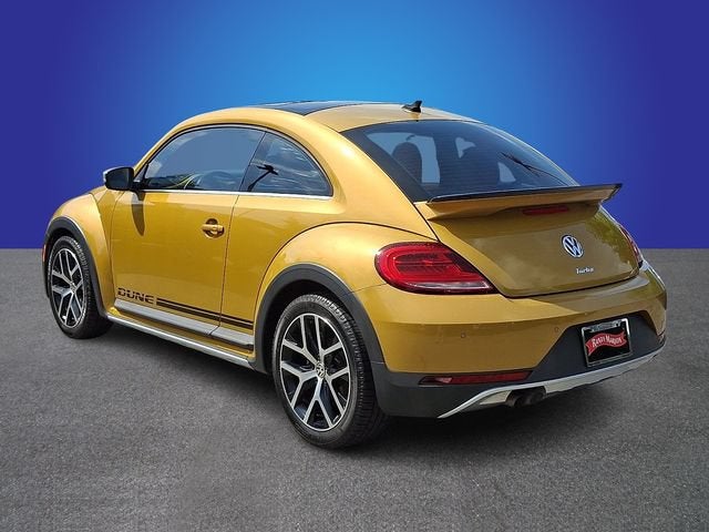 2016 Volkswagen Beetle 1.8T Dune