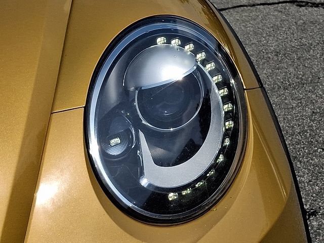 2016 Volkswagen Beetle 1.8T Dune