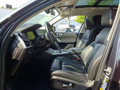 2022 BMW X7 xDrive40i
