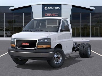 2025 GMC Savana Cutaway 3500 1WT