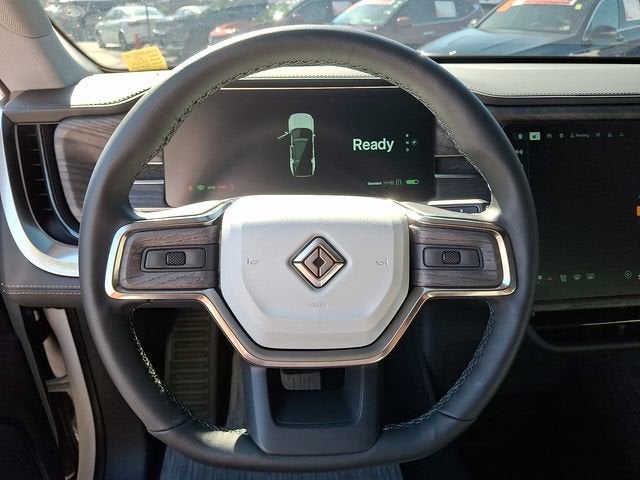 2025 RIVIAN R1S Adventure
