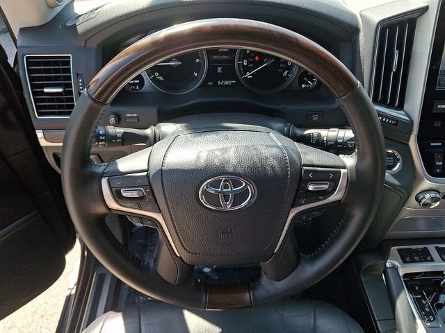 2019 Toyota Land Cruiser 4DR 4WD