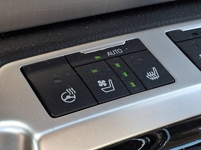 2019 Toyota Land Cruiser 4DR 4WD
